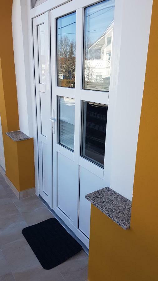 Marko Airport Rooms Velika Gorica Extérieur photo